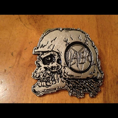 SLAYER HELMET METAL BADGE